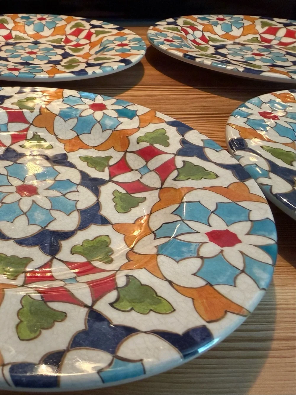 Williams Sonoma Iznik Tile Geo Indoor/Outdoor Melamine Salad Plates, S/4